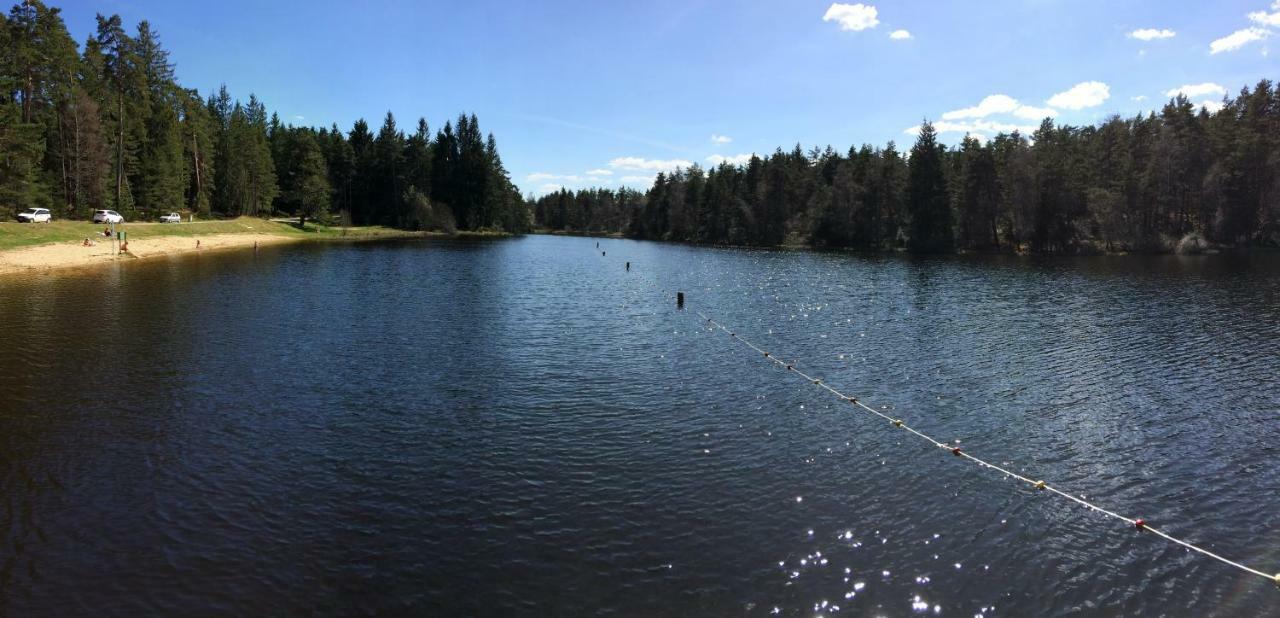 Gite Des 3 Etangs Malvières Exteriér fotografie